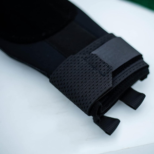 ถุงมือเบสบอลและซอฟต์บอลแบบสไลด์ ป้องกันมือสำหรับผู้ขว้าง ราคาประหยัด ปี 2026 รับทำโลโก้ตามสั่ง OEM หลายสี MOQ ต่ำ - Product Image 2