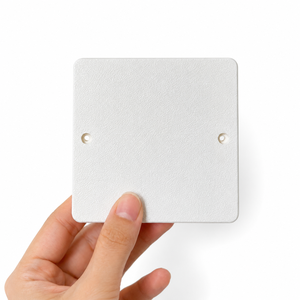 Etiqueta NFC para Exteriores CALA NTAG216 con Carcasa de ABS, Diseño Impermeable Anti-Metal, Adhesivo 3M, Montaje con Tornillos - Product Image 5
