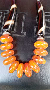 Fabricante de Collares de Resina con Logotipo Personalizado |   Joyería de Colgantes de Resina Epoxi Hechos a Mano para Mujer, Proveedor Mayorista OEM ODM - Product Image 2