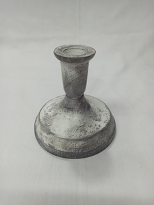 Candelabro de Aluminio con Diseño de Ángulo Dorado, Soporte de Metal para Velas, Decoración Moderna para Mesa de Hogar u Hotel, Centro de Mesa de Alta Gama - Product Image 3