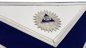 Tablier de Maître Maçon en Velours Bleu Royal pour Loge, Régalia Maçonnique, Tablier Cérémoniel de Loge, Fabricant et Fournisseur en Gros - Product Image 5