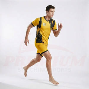 Ensemble de maillot et short de football personnalisé entièrement sublimé en polyester, uniforme de football en polyester interlock - Product Image 3