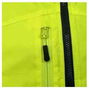 Chaleco de seguridad de alta visibilidad para invierno, hecho con malla transpirable y relleno, personalizable. - Product Image 3