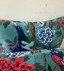 Fundas de Cojín de Terciopelo Verde Azulado con Estampado de Aves y Flores Coloridas, Cojines Decorativos para Sofá, Dormitorio y Decoración del Hogar - Product Image 2