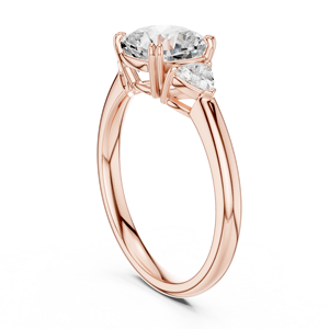 Anillo de Compromiso de Oro Rosa con Tres Diamantes Redondos de Corte Brillante, Anillo de Boda Clásico para Mujer - Product Image 2