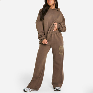 Pantalones Deportivos para Mujer con Estampado Puff, Estilo Casual, de Poliéster y Algodón, Pierna Ancha, con Estampado Puff y Ajuste Cómodo para Uso Diario - Product Image 6