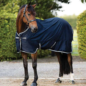 Couverture de cheval en coton respirant et imperméable, tissu léger et durable, sangles réglables pour un confort par tous les temps, séchage rapide - Product Image 2