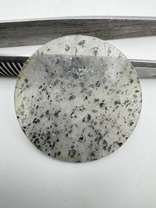 A K Gems - Cabujón Plano Redondo de Piedra Solar Negra Natural de 28.5mm y 0.7mm de Grosor, de la India (Rajasthan), para Fabricación de Relojes - Product Image 5
