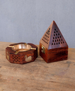 Quemador de incienso de madera al por mayor a precio de fábrica, soporte de incienso árabe tallado a mano por blossom craft india - Product Image 5