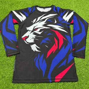 เสื้อรัดกล้ามเนื้อแขนยาวแบบสั่งทำพิเศษสำหรับศิลปะการต่อสู้แบบผสมผสาน (BJJ)  แบบซับลิเมชั่น  สำหรับทุกเพศ  พร้อมโลโก้ส่วนตัว  ทนทาน แห้งเร็ว - Product Image 1