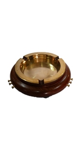 Cendrier carré sans fumée en aluminium Maruti 15x4cm multicolore, accessoire de fumeur artisanal de style américain de qualité supérieure - Product Image 2
