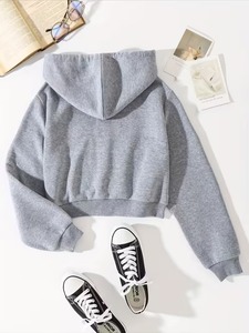Vente en gros de sweats à capuche zippés courts pour femmes, sweats à capuche en molleton vierges, personnalisables (impression, OEM, ODM), en mélange de coton tricoté, pour l'automne - Product Image 2