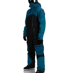 Uniforme de patinaje sobre hielo para invierno, ajuste cómodo, material resistente al viento y calor confiable para practicar - Product Image 1