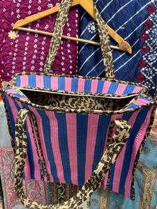 Sac fourre-tout matelassé en coton bohème à deux anses, grande taille, imprimé léopard, sac à main pour femme - Product Image 6