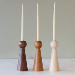 Portavelas decorativo de madera que realza el interés visual de los estantes y las mesas auxiliares - Product Image 6