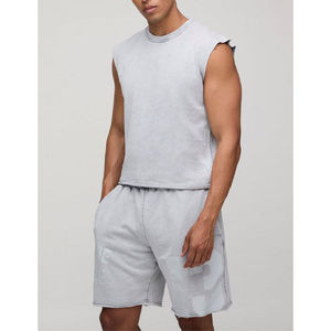 Conjunto Deportivo para Hombre 2026 con Logotipo Personalizado, Ropa Deportiva Informal de Dos Piezas, Camiseta y Pantalones Cortos de Color Sólido para Verano - Product Image 4