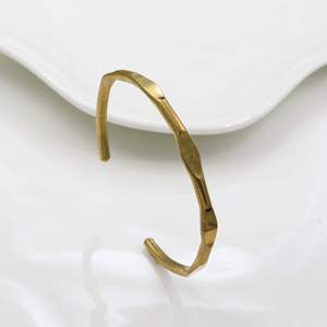 Bracelet manchette en laiton plaqué or, design ouvert classique, bijoux unisexe réglables - Product Image 2