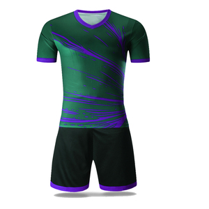 Conjunto de Uniforme de Fútbol de Diseño Único y Alta Calidad para Adultos, Precio de Fábrica, Impresión de Logotipo Personalizado, Ropa de Fútbol Moderna en Todas las Tallas - Product Image 6