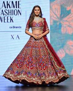 <b>Red</b> Embroidered 100% Silk Lehenga Choli Dupatta Sequin Beaded Floor-Length Princess Wedding <b>Dress</b> Women's Bridal Party Outfit - Product Image 1