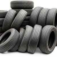 Déchets de pneus en caoutchouc de qualité supérieure disponibles pour les acheteurs de recyclage industriel, emballage en conteneurs en vrac pour l'exportation, approvisionnement fiable