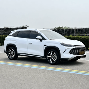 2025 B.Y.D Song L DM-i Conducción Inteligente 112KM SUV PHEV de Vanguardia 4400 KM de Autonomía Venta al por Mayor - Product Image 2