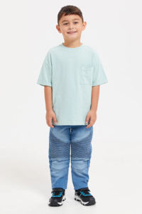 เสื้อยืดพิมพ์ลายตามสั่ง เสื้อโอเวอร์ไซส์แขนสั้น ออกแบบโลโก้ OEM เสื้อยืดเด็กสีพื้นลำลองแบบกำหนดเอง ปี 2026 - Product Image 2