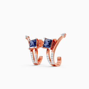 Boucles d'oreilles clous courbes taille princesse avec diamant de laboratoire carré et accents ronds en or rose, jaune et blanc 14 carats - Product Image 2