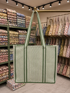 Sac fourre-tout en toile rayé vert et blanc pour femme, style bohème vintage, avec poches intérieures, léger, réutilisable, de haute qualité - Product Image 1