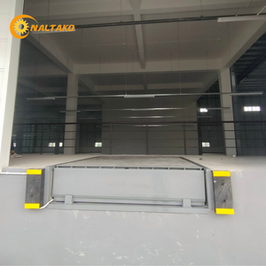 Plataforma Niveladora Compacta de 6t para Carga en Fábricas, Logística y Manejo de Mercancías - Product Image 6