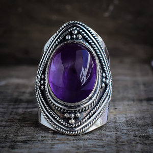 แหวนพลอยอเมทิสต์สีม่วงธรรมชาติ เงินแท้ 925 สไตล์โบฮีเมียน แหวนพลอยสำหรับผู้หญิง ทรงวงรี พลอยเม็ดใหญ่ แหวนวินเทจสำหรับสาวๆ - Product Image 1