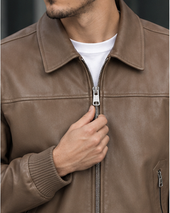 Chaqueta de Motociclista Casual para Hombre, de Cuero Sintético Marrón, con Capucha, Cuello Redondo, Cierre de Cremallera, Transpirable y de Secado Rápido - Product Image 5