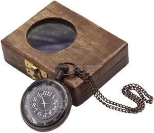 Relojes de bolsillo náuticos de latón personalizados Vintage antiguos para hombres con cadena y caja de madera Regalo ideal para cada ocasión. - Product Image 2