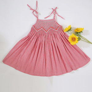 ชุดเดรสเด็กผู้หญิงปักลายโลโก้ตามสั่ง ผ้าฝ้ายลายตาราง สายเดี่ยว ผลิตจากเวียดนาม - Product Image 4