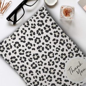 Non-Padded Envelopes with <b>Tamper</b> Proof Self-Seal, Cheetah Print Packaging - Product Image 4