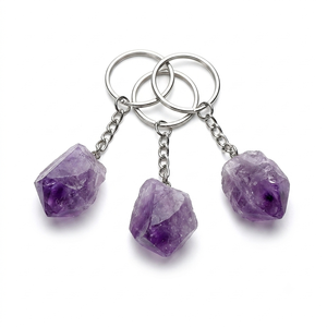Llavero de alta calidad con cristal de amatista en bruto, llavero de piedra natural, regalos para mujeres, venta al por mayor. - Product Image 3