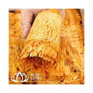 BEST SELLER Calamar Séché Écologique en Rouleaux, Riche en Protéines, Prêt à Consommer, Snack de Fruits de Mer Durable, Carton de 10kg, OEM - Product Image 1