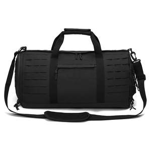 Sac de sport en nylon rayé de qualité supérieure, sur mesure, doublure en polyester, durable, résistant à l'eau - Product Image 1