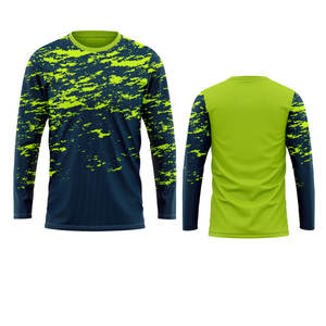 Ensemble de tenue de football léger et respirant pour hommes et jeunes, maillot de football à séchage rapide, short et chaussettes assortis, kit de sublimation personnalisé - Product Image 3