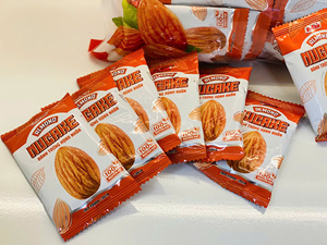 Biscuits aux amandes authentiques Nucake, une tradition ancestralle, 300g |   Collation croustillante grillée, approvisionnement direct, usine du Vietnam, ODM - Product Image 4