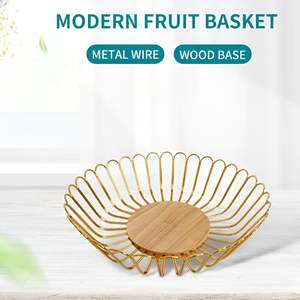 Corbeille à fruits en fil métallique doré avec support en bois, grande corbeille de rangement pour comptoir de cuisine, pour citrons, bananes, oignons - Product Image 5