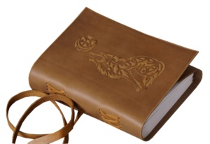 Journal en cuir souple Loup hurlant Cahier et carnet de croquis au design antique émergent Grossiste planificateur de voyage relié vintage - Product Image 3