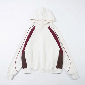 เสื้อฮู้ดสีขาวพร้อมแถบโค้งสีแดงเบอร์กันดี ตกแต่งด้วยแถบขอบตัดสี  แบบสวมหัว |   เสื้อผ้าสตรีทแวร์พรีเมียม OEM / แบรนด์ส่วนตัว - Product Image 1