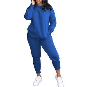 Conjunto Deportivo Profesional de Felpa con Sudadera con Capucha y Pantalones Jogger para Mujer, Ropa Deportiva Unisex con Impresión Personalizada - Product Image 1