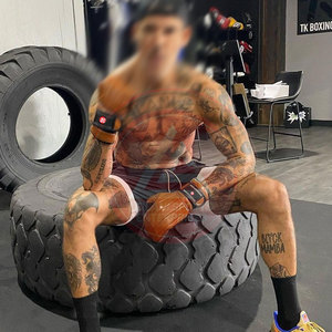 Mitaines de boxe professionnelles en cuir, très vendues, avec logo personnalisé, évacuation de l'humidité, sangle auto-agrippante, unisexe - Product Image 5