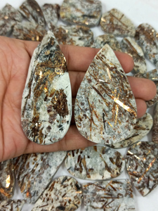 Radha Arts Astrophyllite Naturelle Druzy Cabochon en Vrac Lot en Gros Blanc Doré 25-45mm Formes Mixtes Tailles Personnalisables - Product Image 4