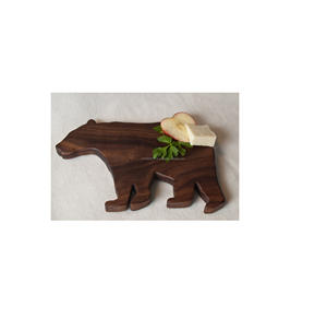 Tabla de cortar de madera elegida por profesionales que buscan una herramienta de corte confiable que mejora la eficiencia culinaria en cada ocasión. - Product Image 4