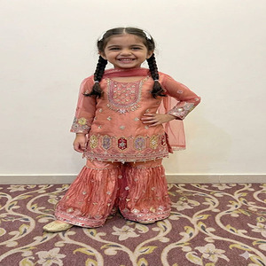 ชุดเดรสเด็กผู้หญิงสำเร็จรูปสไตล์ปากีสถาน ผ้าออร์แกนซ่า ระบายอากาศได้ดี ชุดชาราร่าสำเร็จรูปสำหรับเด็ก ปักลายสวยงาม ราคาถูก - Product Image 3