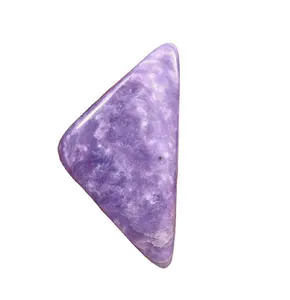 אבן חן חארויט סגול טבעי ללא רבב קבוצ'ונים חארויט חלק רופף בצורת טריליון אבני חן קבושון לייצור תכשיטים