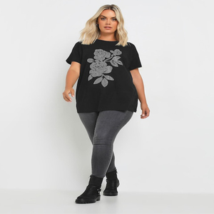 T-shirt ample pour femme en coton et élasthanne noir à clous floraux, manches courtes, col rond, ornements de haute qualité - Product Image 5