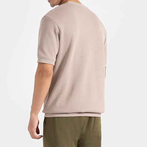 Camiseta cómoda para hombre, 100% algodón, corte regular, informal, manga corta, cuello redondo, con logotipo personalizado, colores sólidos, tejido de punto. - Product Image 5